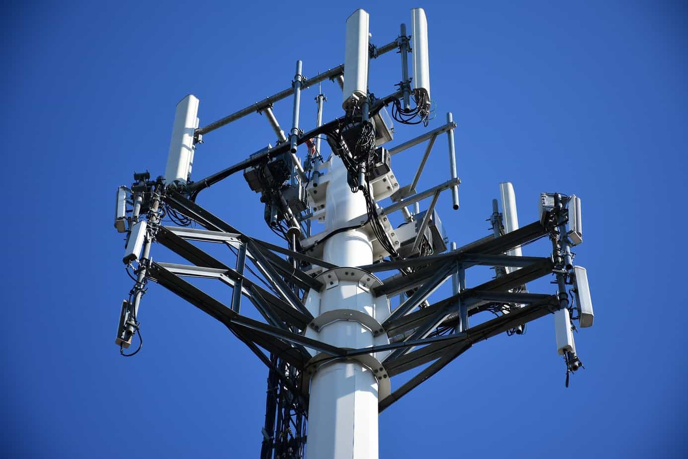 5G cellular tower 1 5G Cellular Tower Mobile Payments