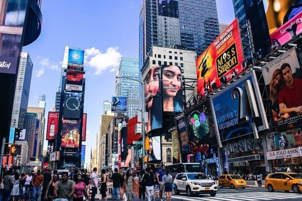 times square 2835995 1280 1