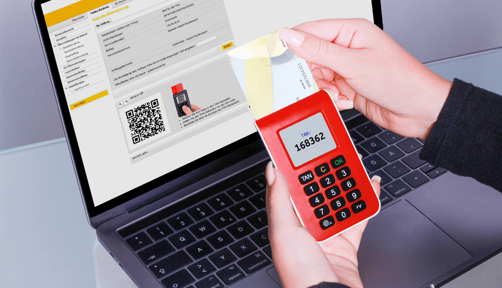 ACH vs. Credit and Debit Cards: Differences and Similarities