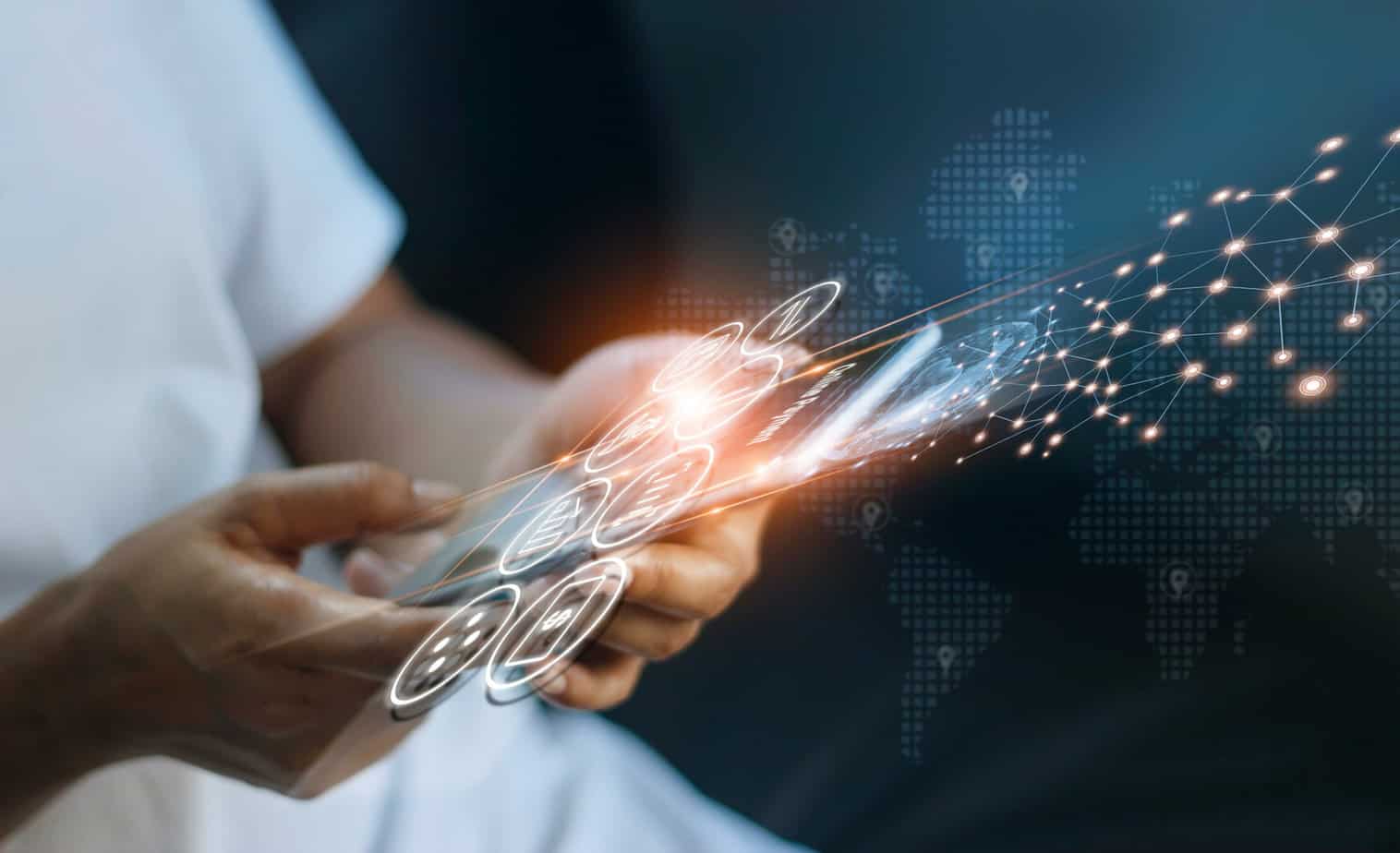 The Key Differences Between ACH and Wire Transfer Payments