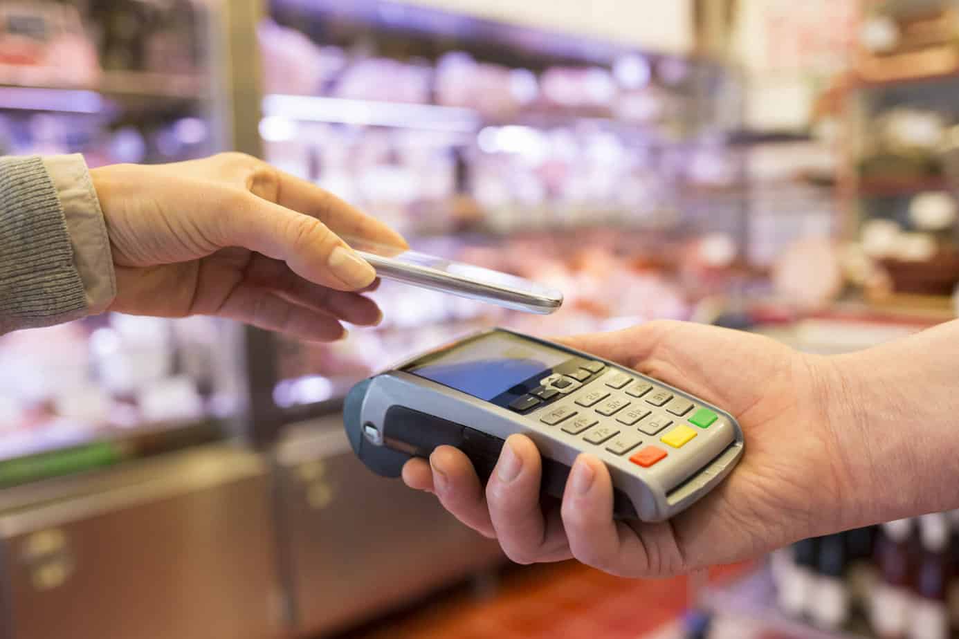 The Pros and Cons of Accepting Digital Wallet Payments