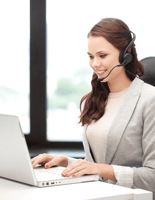 Responsive customer support agent with headset for merchant payment solutions.