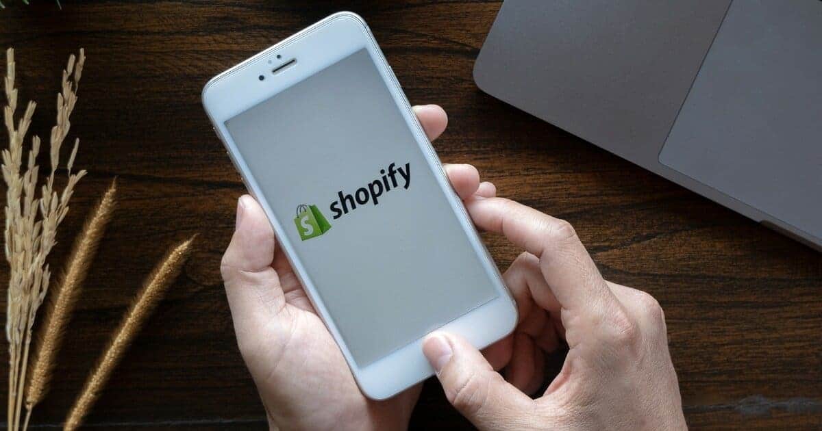 A Guide to Shopify Pricing In 2026: How Much Does Shopify Cost Authentically?